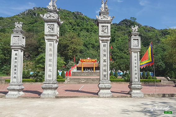 Vua Hùng và Mai An Tiêm: Truyền thuyết và văn chương